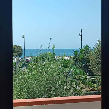 Profumo Di Mare Hotel Formia Eksteriør billede