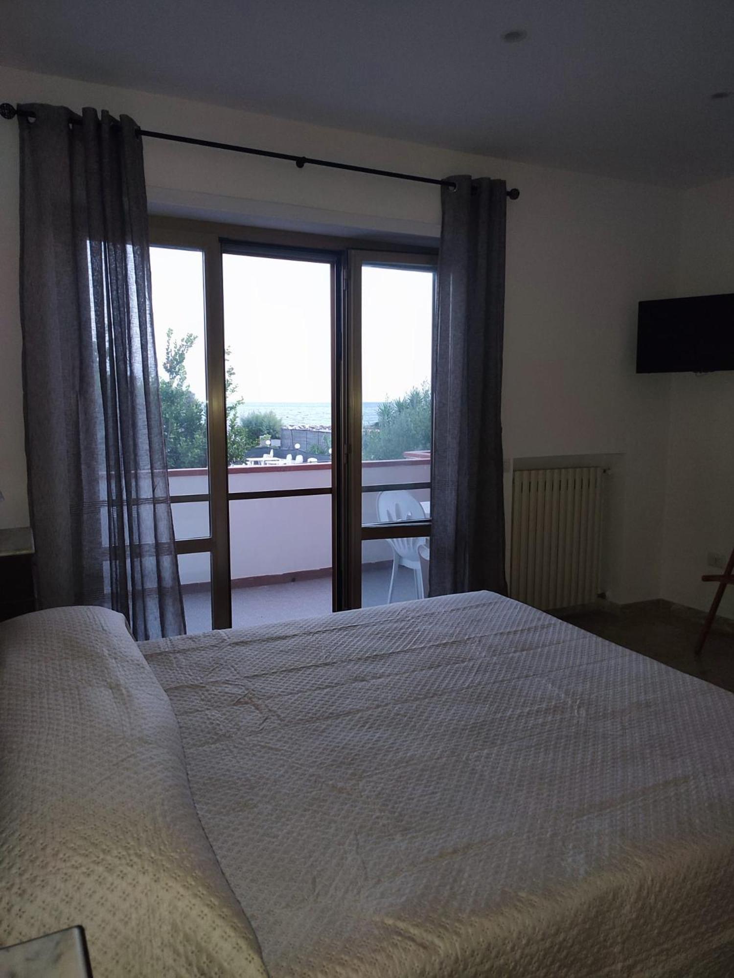 Profumo Di Mare Hotel Formia Eksteriør billede